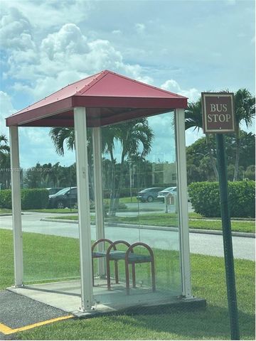 550 N Mansfield N 550, Boca Raton, FL 33434