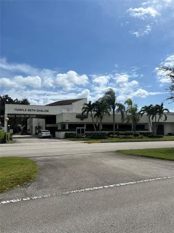 550 N Mansfield N 550, Boca Raton, FL 33434