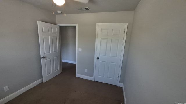 13211 Reid Meadows, Live Oak, TX 78233