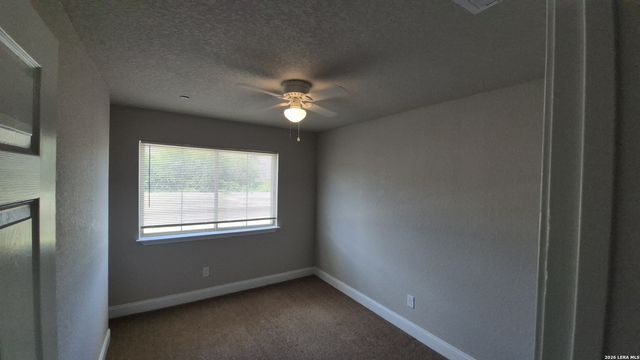 13211 Reid Meadows, Live Oak, TX 78233