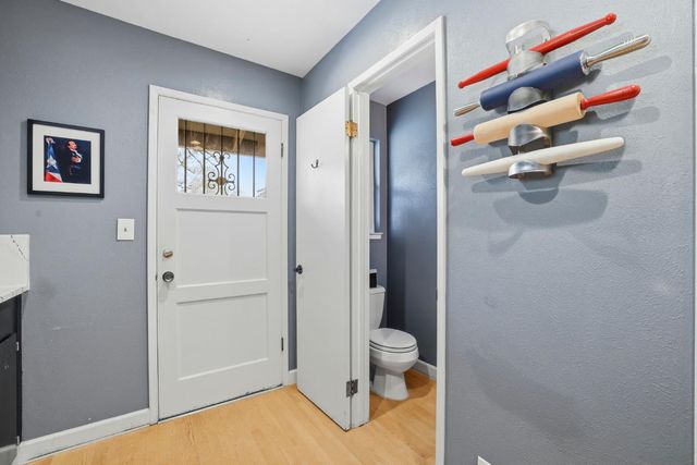 3111 Cowan Cir, Sacramento, CA 95821