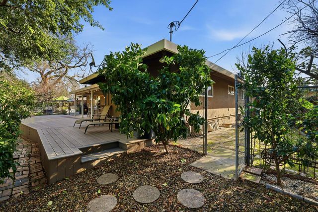 3111 Cowan Cir, Sacramento, CA 95821