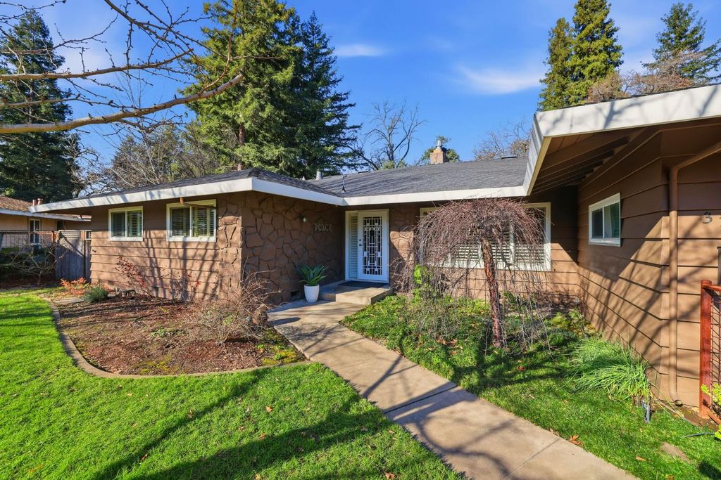 3111 Cowan Cir, Sacramento, CA 95821