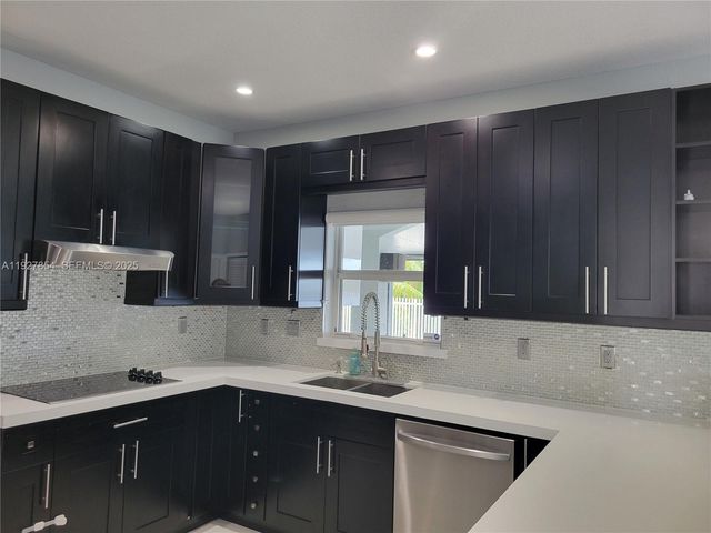 29263 SW 142nd Ave 0, Homestead, FL 33033