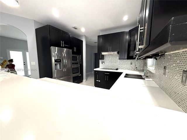 29263 SW 142nd Ave 0, Homestead, FL 33033