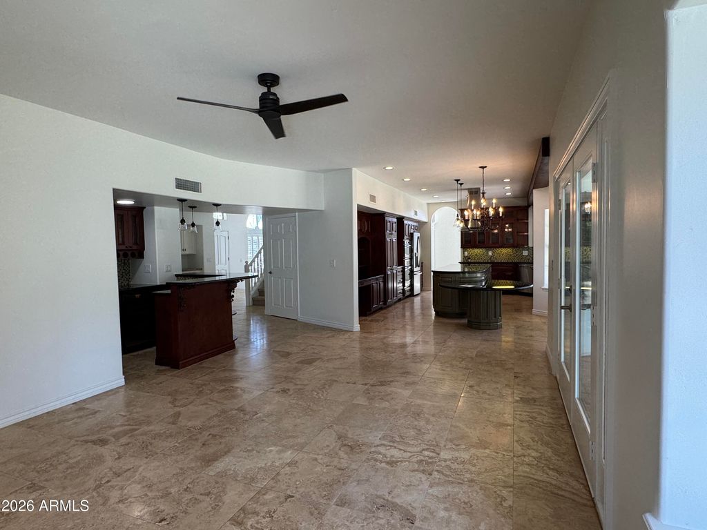 Image 39 of property listing at 16006 S 36TH Street, Phoenix, AZ 85048