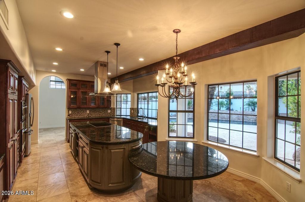 Image 8 of property listing at 16006 S 36TH Street, Phoenix, AZ 85048