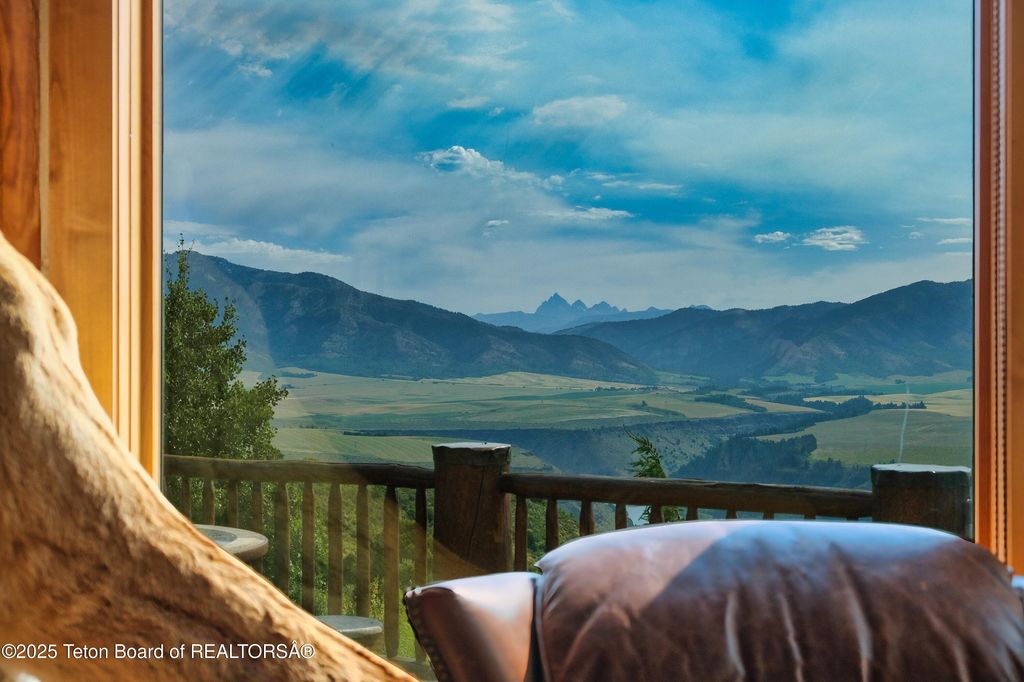 1525 WAGON Road, Swan Valley, ID 83449 photo 12