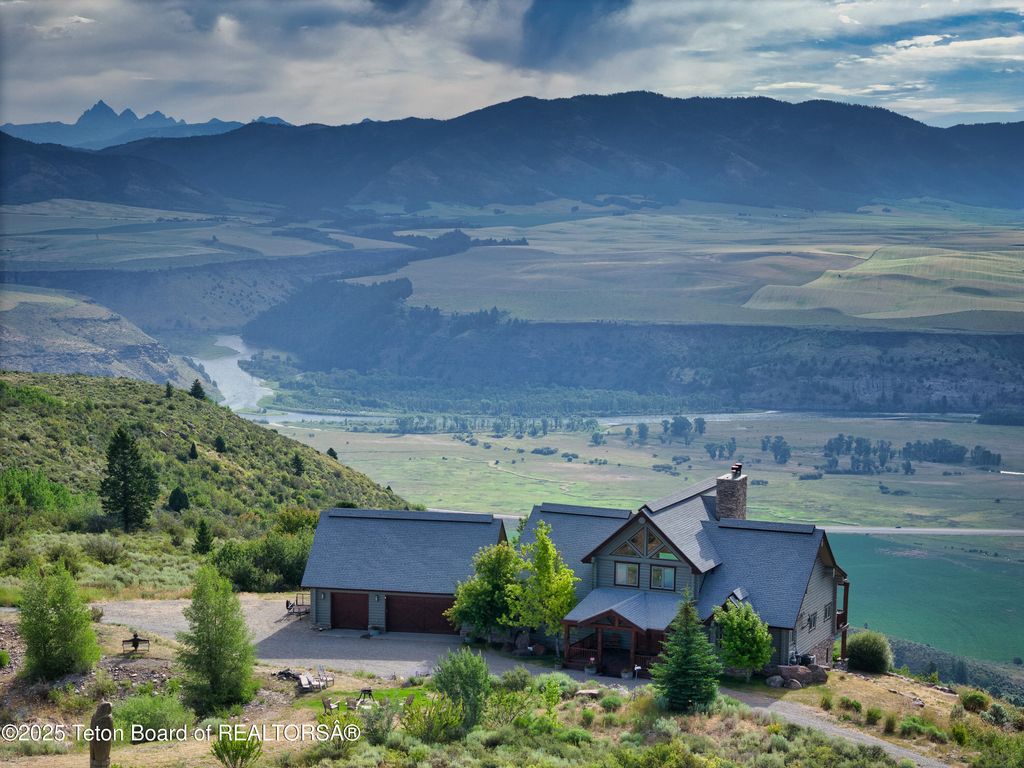 1525 WAGON Road, Swan Valley, ID 83449 photo 2