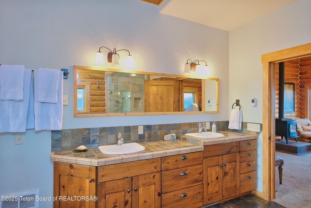 1525 WAGON Road, Swan Valley, ID 83449 photo 21