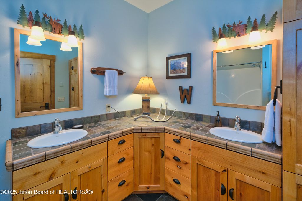 1525 WAGON Road, Swan Valley, ID 83449 photo 29