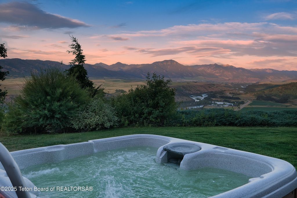 1525 WAGON Road, Swan Valley, ID 83449 photo 37