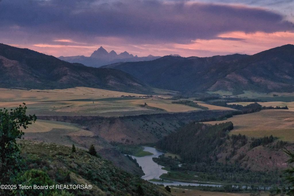 1525 WAGON Road, Swan Valley, ID 83449 photo 41