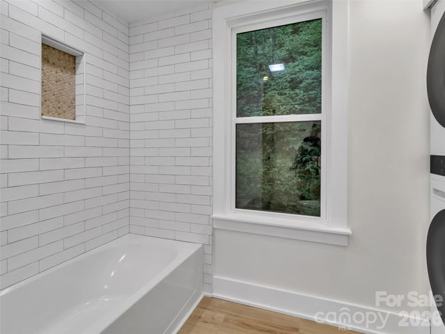 1551 Apple Creek Road, Waynesville, NC 28786