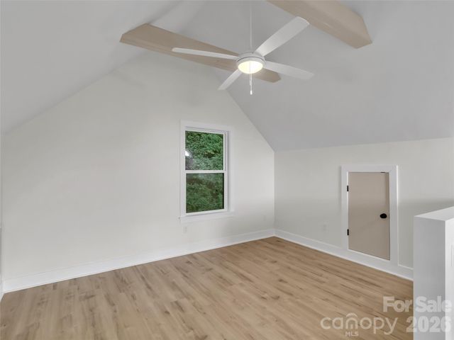1551 Apple Creek Road, Waynesville, NC 28786