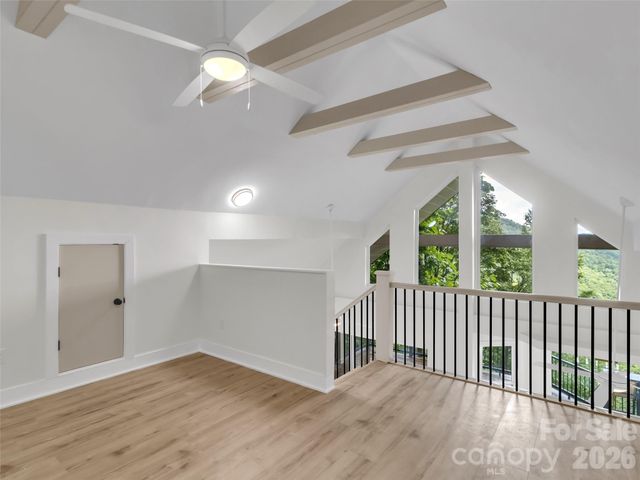 1551 Apple Creek Road, Waynesville, NC 28786