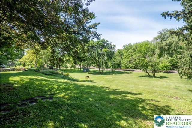 3135 Center Street, Bethlehem City, PA 18017