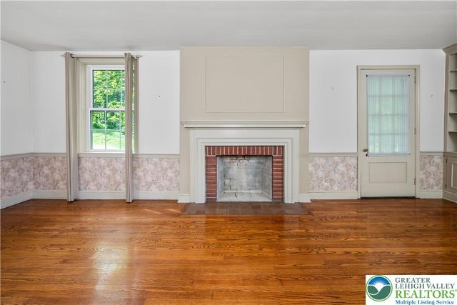 3135 Center Street, Bethlehem City, PA 18017