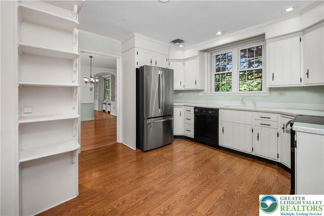 3135 Center Street, Bethlehem City, PA 18017
