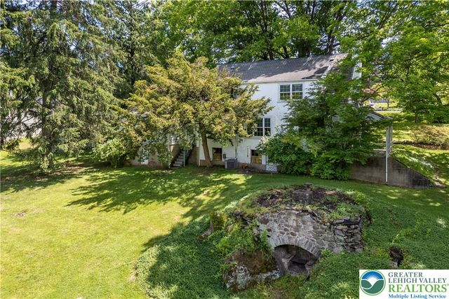 3135 Center Street, Bethlehem City, PA 18017