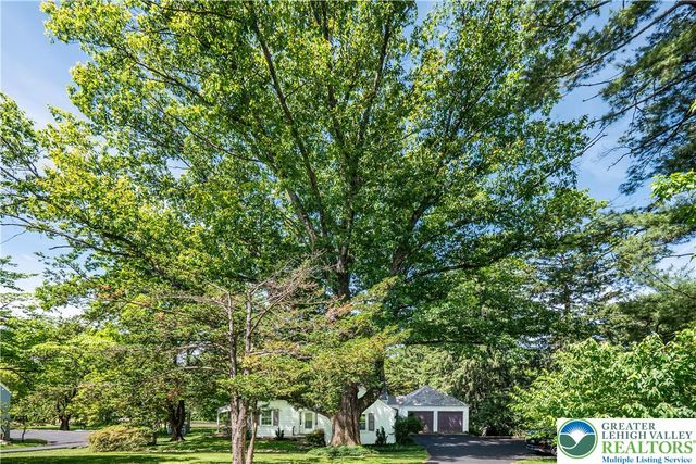3135 Center Street, Bethlehem City, PA 18017