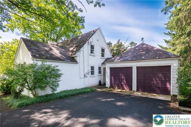 3135 Center Street, Bethlehem City, PA 18017