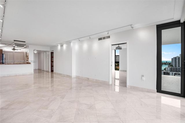 3375 N Country Club Drive 1605, Aventura, FL 33180