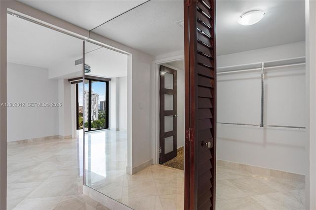 3375 N Country Club Drive 1605, Aventura, FL 33180