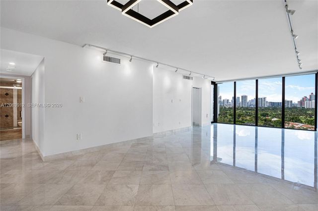 3375 N Country Club Drive 1605, Aventura, FL 33180
