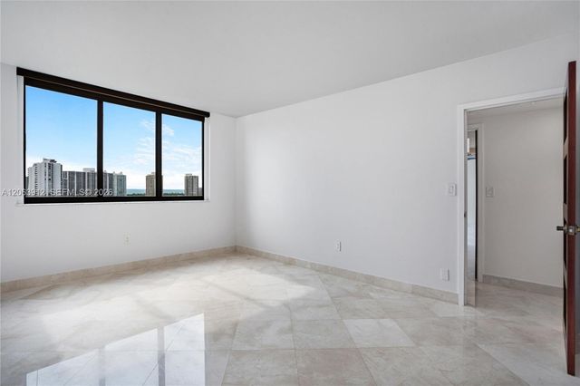 3375 N Country Club Drive 1605, Aventura, FL 33180