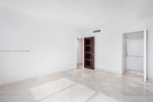 3375 N Country Club Drive 1605, Aventura, FL 33180