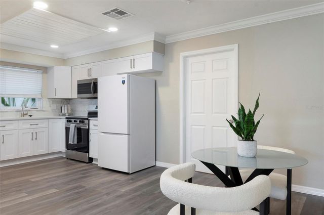 4911 CHANCELLOR STREET NE, St Petersburg, FL 33703