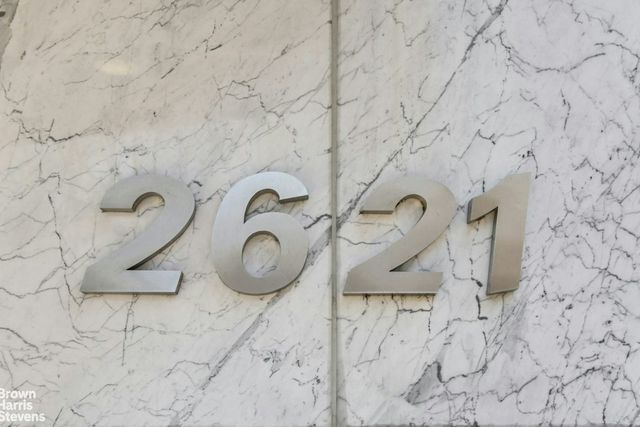 2621 Palisade Ave Apt 1G, New York City, NY 10463