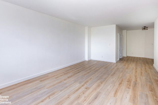 2621 Palisade Ave Apt 1G, New York City, NY 10463