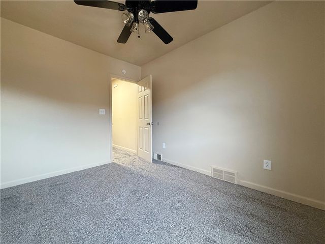 247 Sherman Avenue, Vandergrift, PA 15690