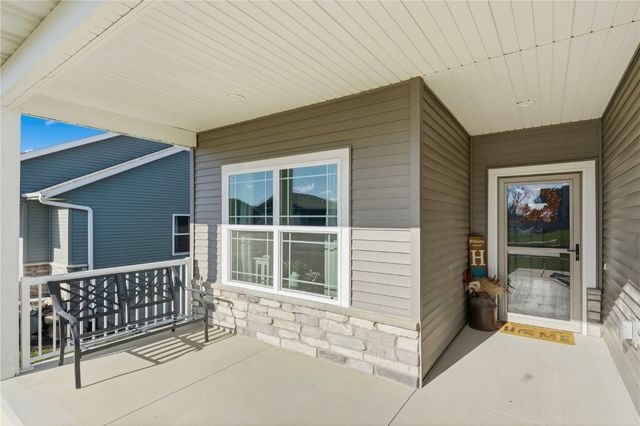 812 Old Mill Lane, Solon, IA 52333