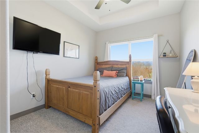 812 Old Mill Lane, Solon, IA 52333