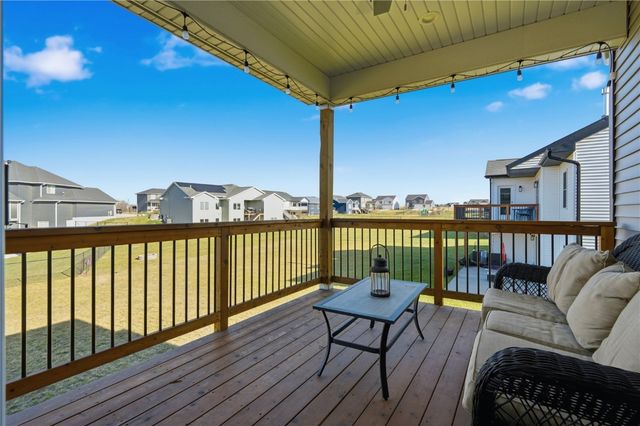 812 Old Mill Lane, Solon, IA 52333