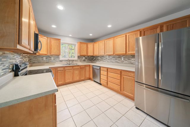 1070 PINE TOP RD, Toone, TN 38381