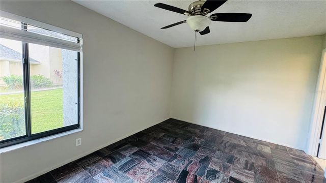 4415 PINEBARK AVENUE 48-4, Orlando, FL 32811