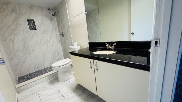 4415 PINEBARK AVENUE 48-4, Orlando, FL 32811