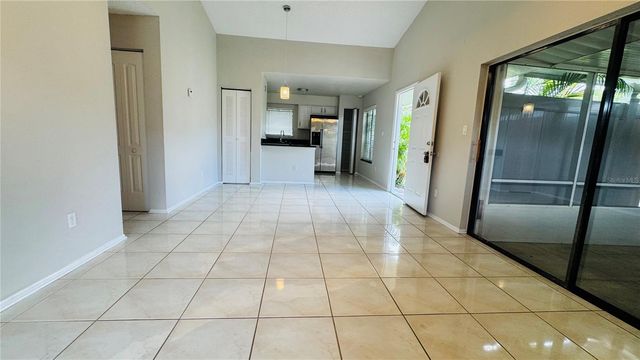 4415 PINEBARK AVENUE 48-4, Orlando, FL 32811