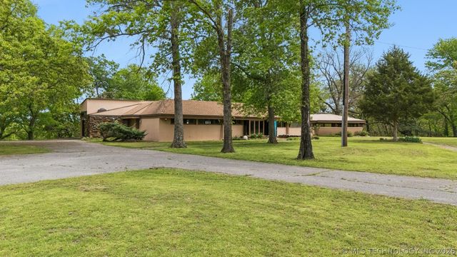 7201 E 576 Road, Catoosa, OK 74015