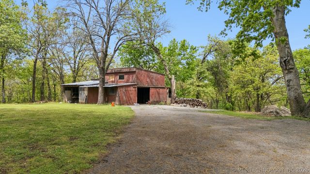 7201 E 576 Road, Catoosa, OK 74015
