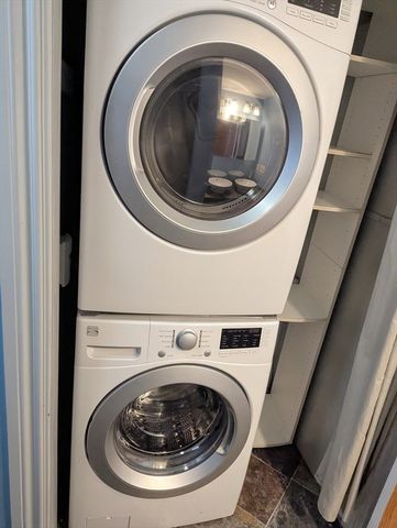 176 Hillside St 101, Boston, MA 02120