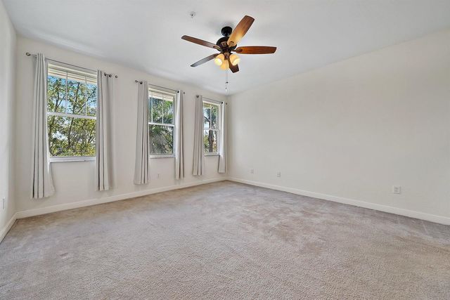 770 MILLBRAE Court 4, West Palm Beach, FL 33401