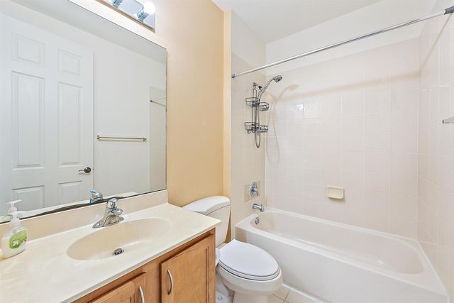 770 MILLBRAE Court 4, West Palm Beach, FL 33401