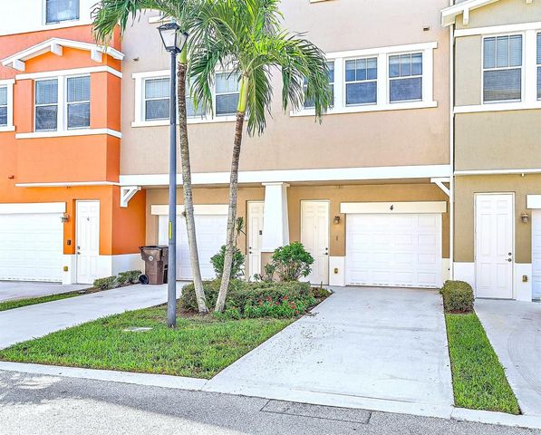770 MILLBRAE Court 4, West Palm Beach, FL 33401