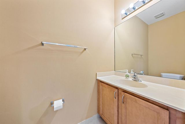 770 MILLBRAE Court 4, West Palm Beach, FL 33401