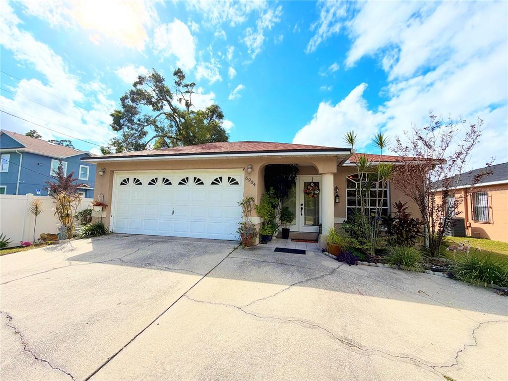 6904 N HIMES AVENUE, Tampa, FL 33614
